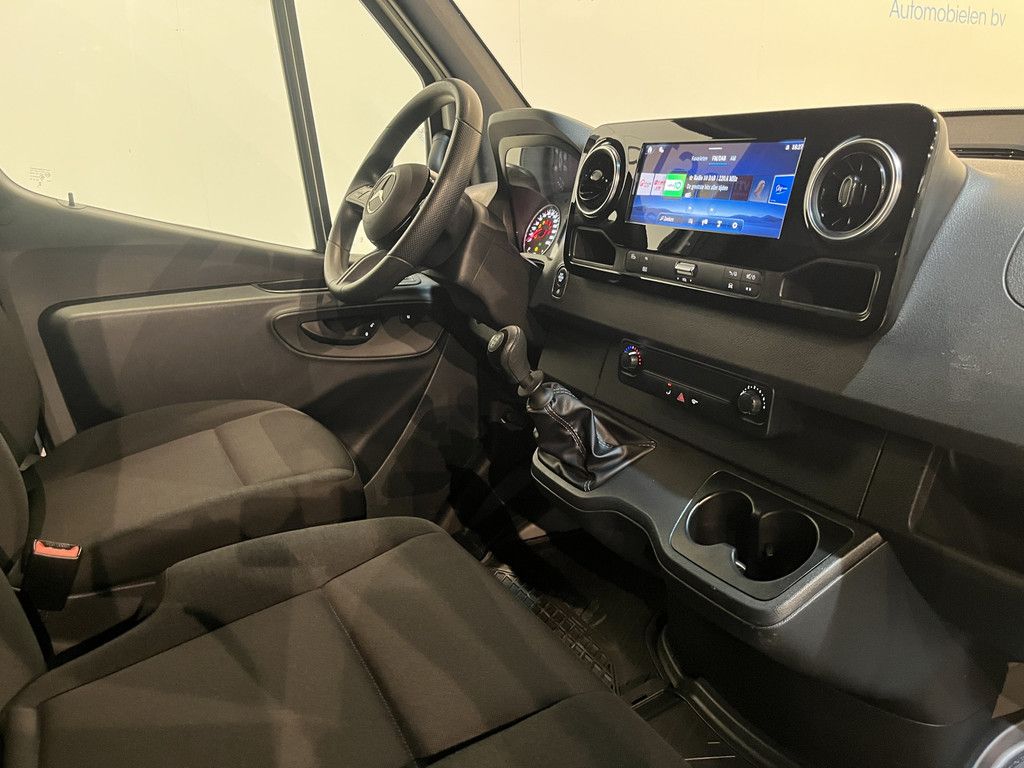 Mercedes-Benz Sprinter 317 CDI L2H2 RWD / Euro 6 / CarPlay / Adap. Cruise Control / Camera / Trekhaak / 42.100 KM !!