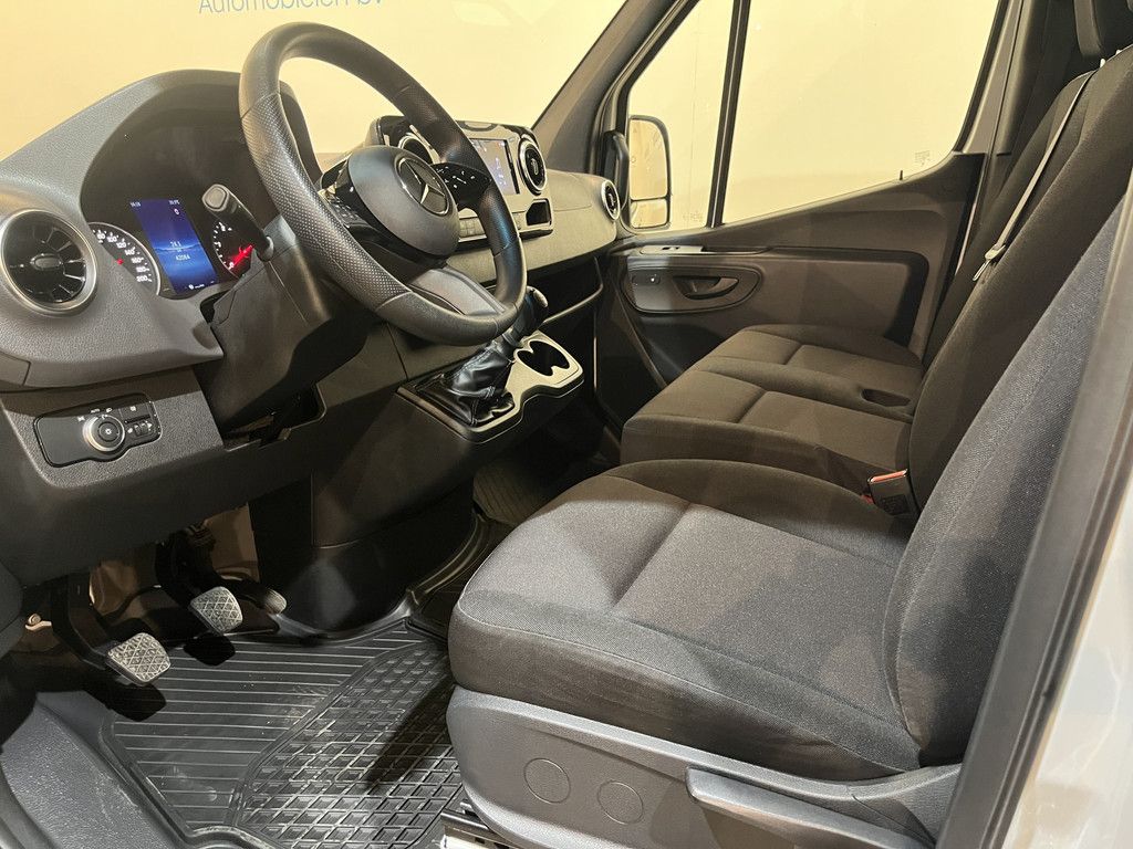 Mercedes-Benz Sprinter 317 CDI L2H2 RWD / Euro 6 / CarPlay / Adap. Cruise Control / Camera / Trekhaak / 42.100 KM !!