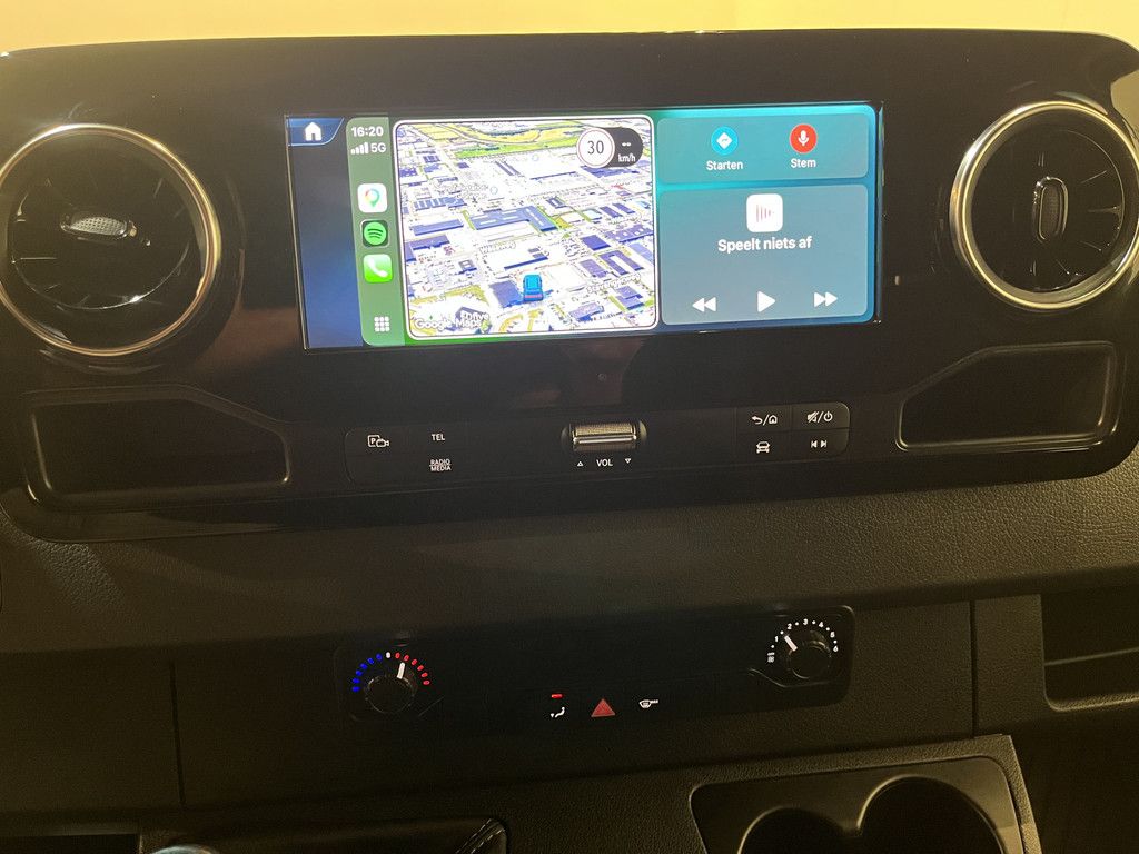Mercedes-Benz Sprinter 317 CDI L2H2 RWD / Euro 6 / CarPlay / Adap. Cruise Control / Camera / Trekhaak / 42.100 KM !!