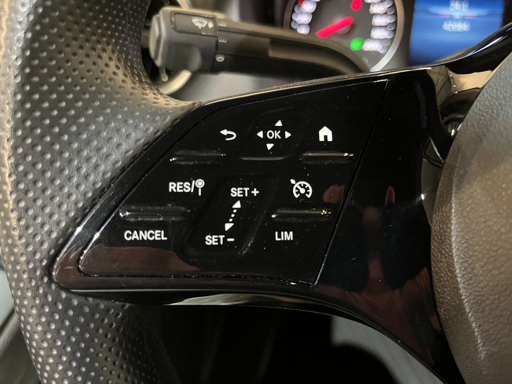 Mercedes-Benz Sprinter 317 CDI L2H2 RWD / Euro 6 / CarPlay / Adap. Cruise Control / Camera / Trekhaak / 42.100 KM !!