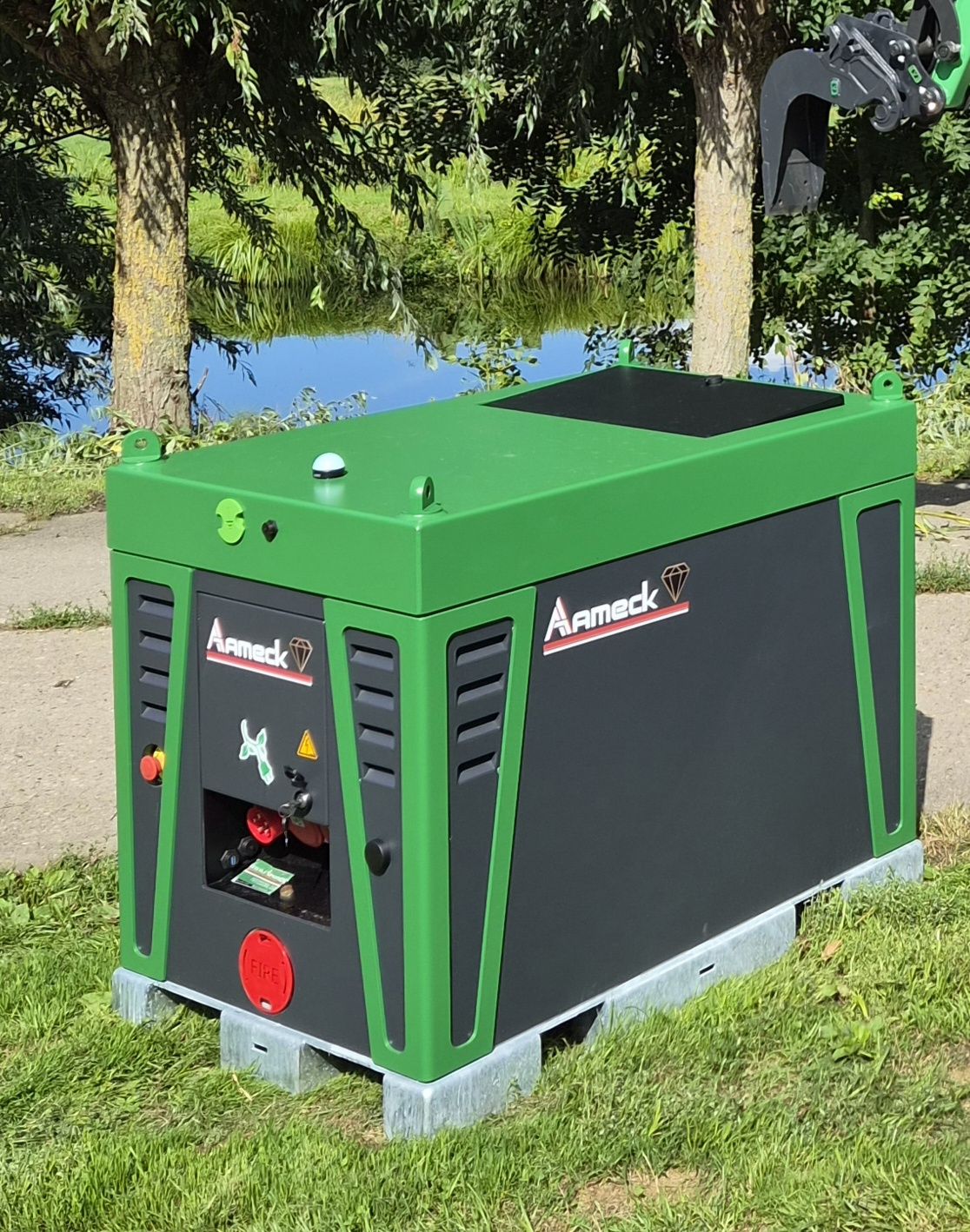 Aameck F22 e