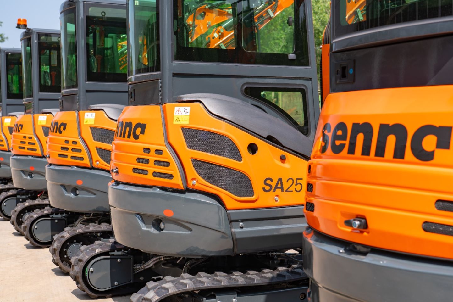 Senna Tools SA25 graafmachine 2500 kg – Kubota – 3 bakken