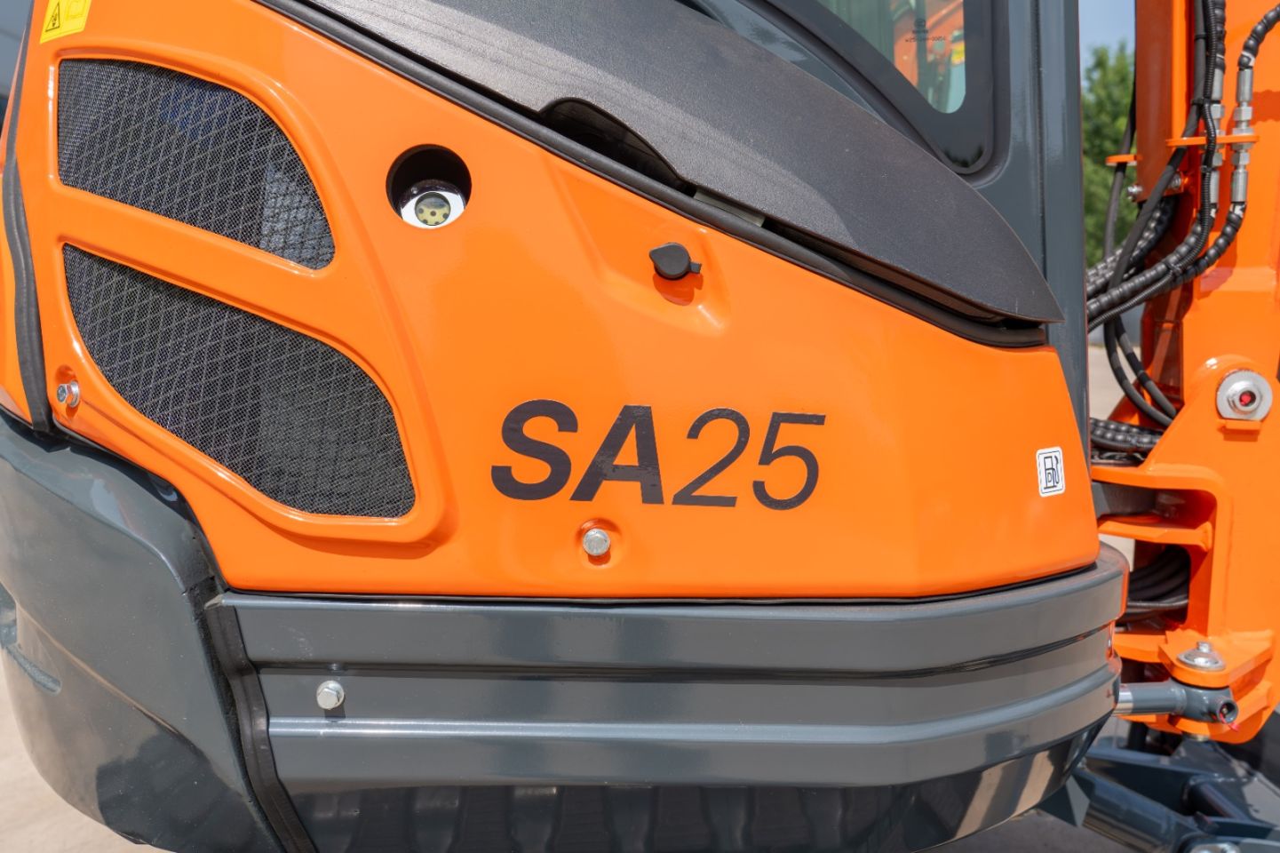 Senna Tools SA25 graafmachine 2500 kg – Kubota – 3 bakken