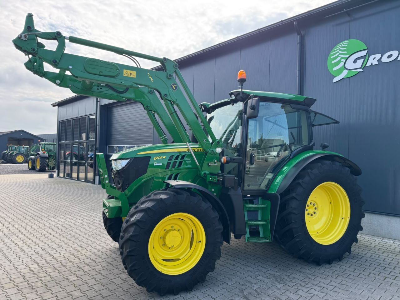 John Deere 6105R AQ