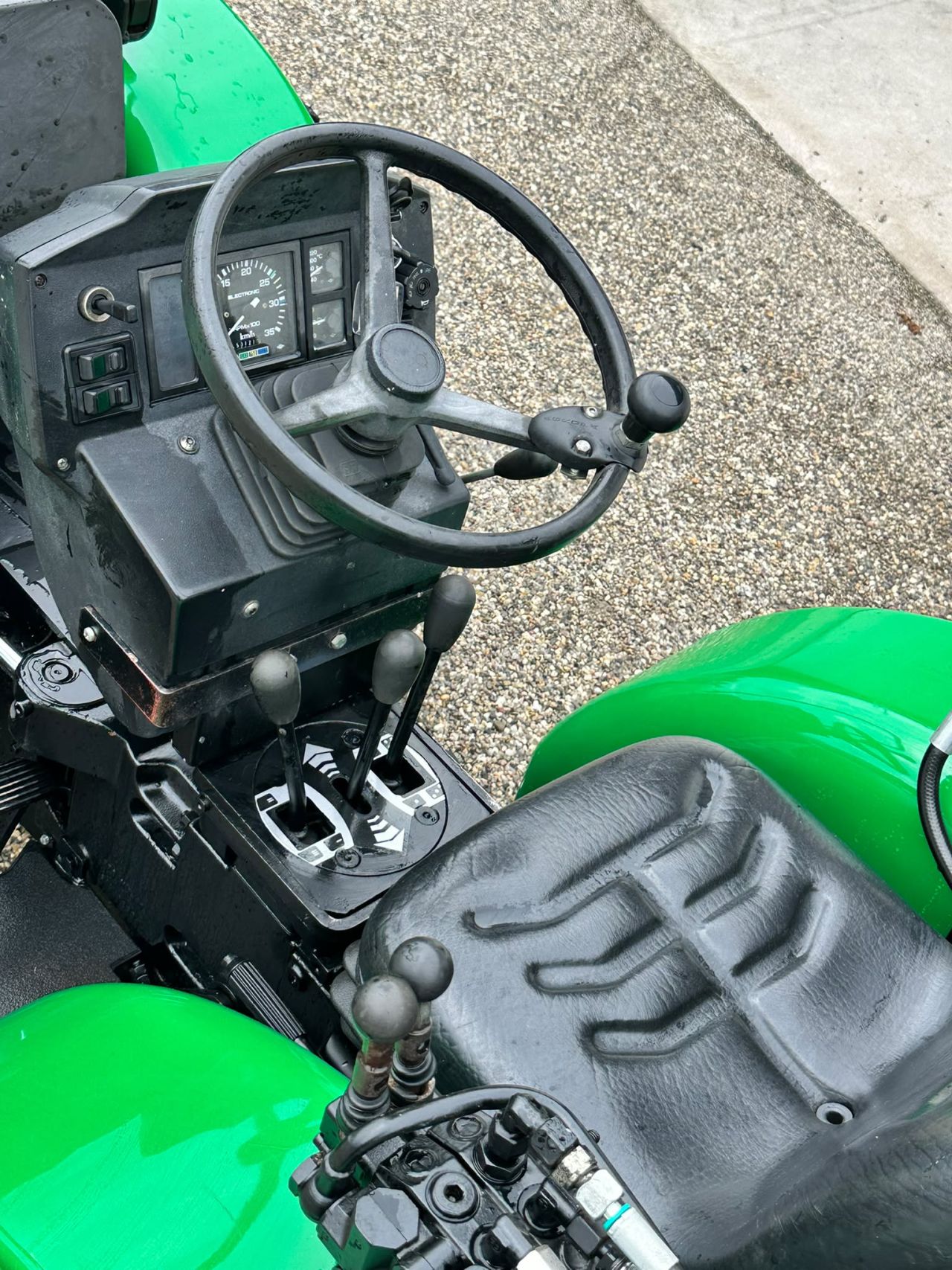 TE KOOP: zeer nette FERRARI SYSTEM 50