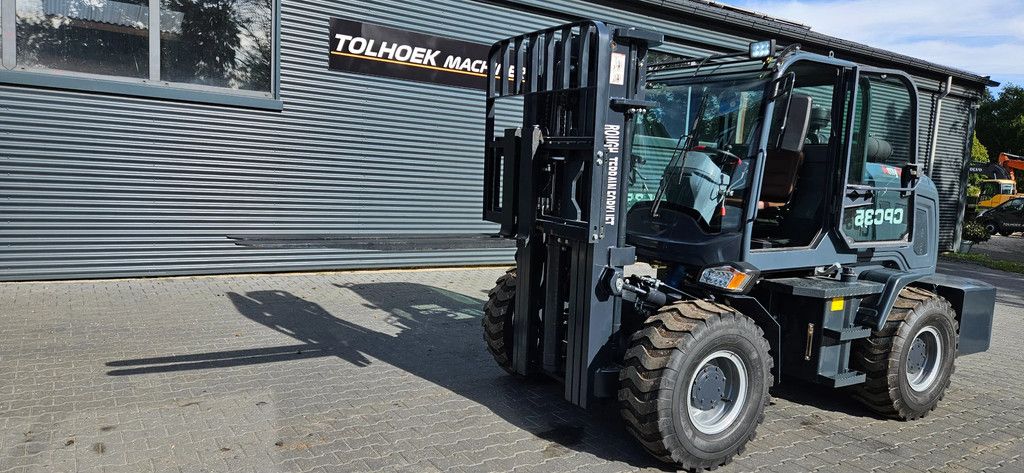 Wolf CPC 35 ruwterrein heftruck