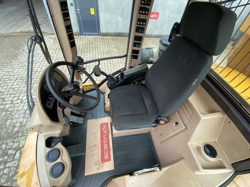 Hydrema 912D