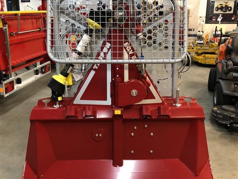 Tajfun EGV 65AHK Hydraulisk MED SG. SPIL OG FJERNBETJENING.