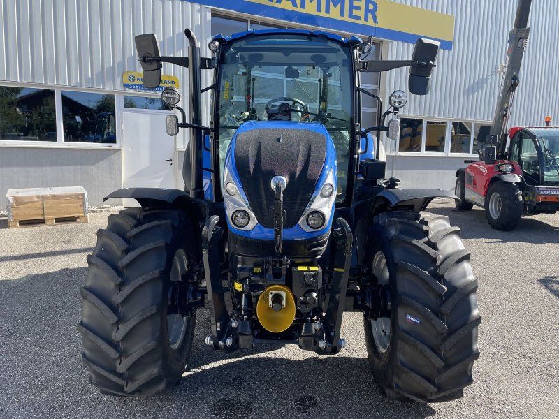 New Holland T5.100 Utility Dual Command