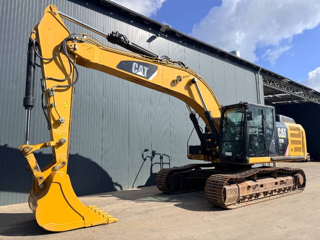 CAT 329E LN