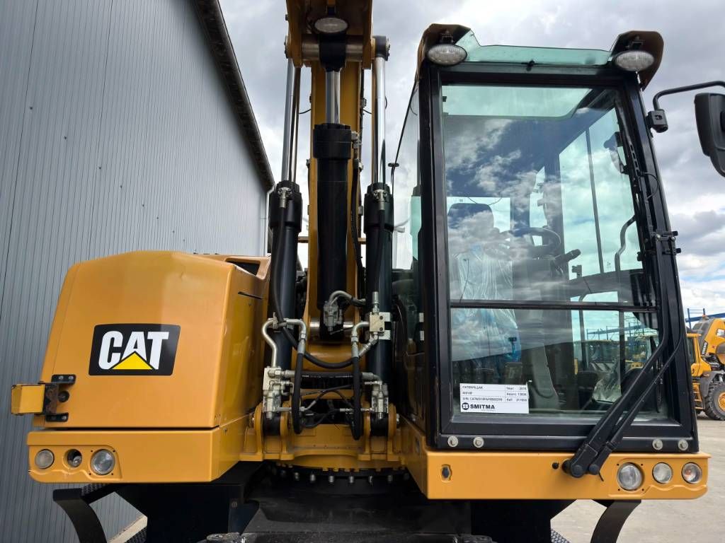 CAT M318F