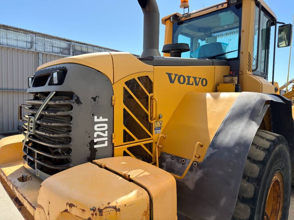Volvo L120F