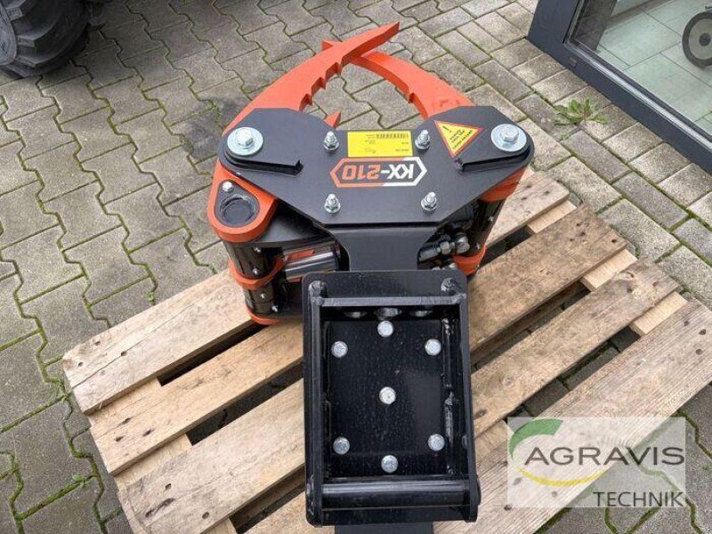 KX210