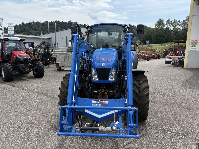 New Holland T5.90