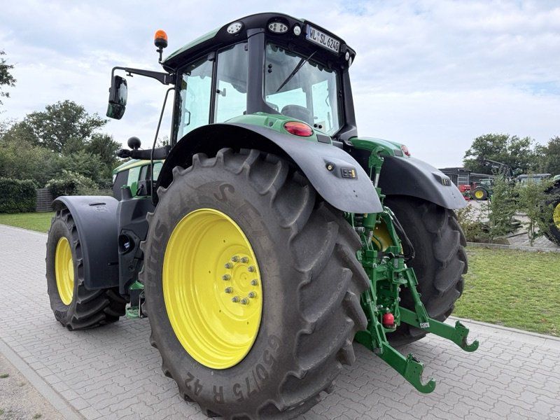 John Deere 6M240 AP