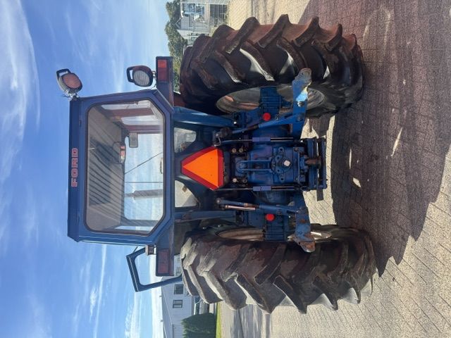 Ford 7000 met 5400 originele uren