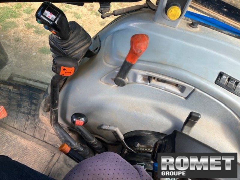 New Holland T 5060