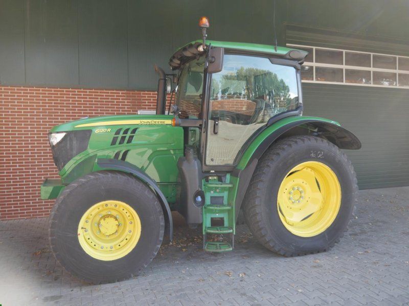 John Deere 6120R Autopowr TLS