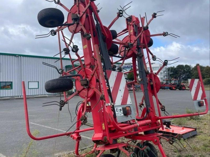 Kverneland faneuse kv8090 .