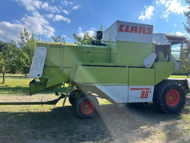 Claas Dominator 86
