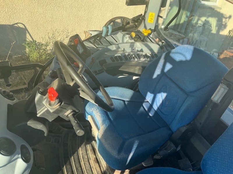 New Holland T6010 PLUS
