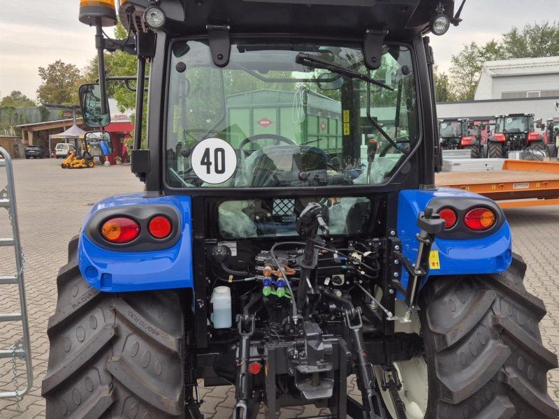 New Holland T 4.75S CAB 4WD Powershuttle Klima