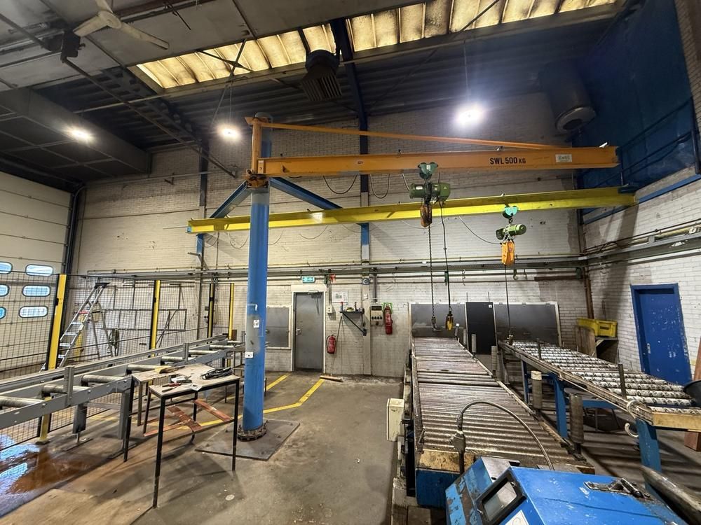 Overhead Cranes