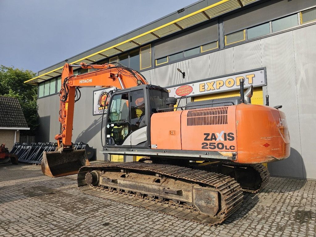 Hitachi ZX250LC-5B WE1781