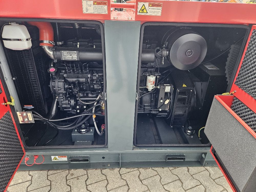Nieuw Bauer GFS-80KW 110Kva generator set