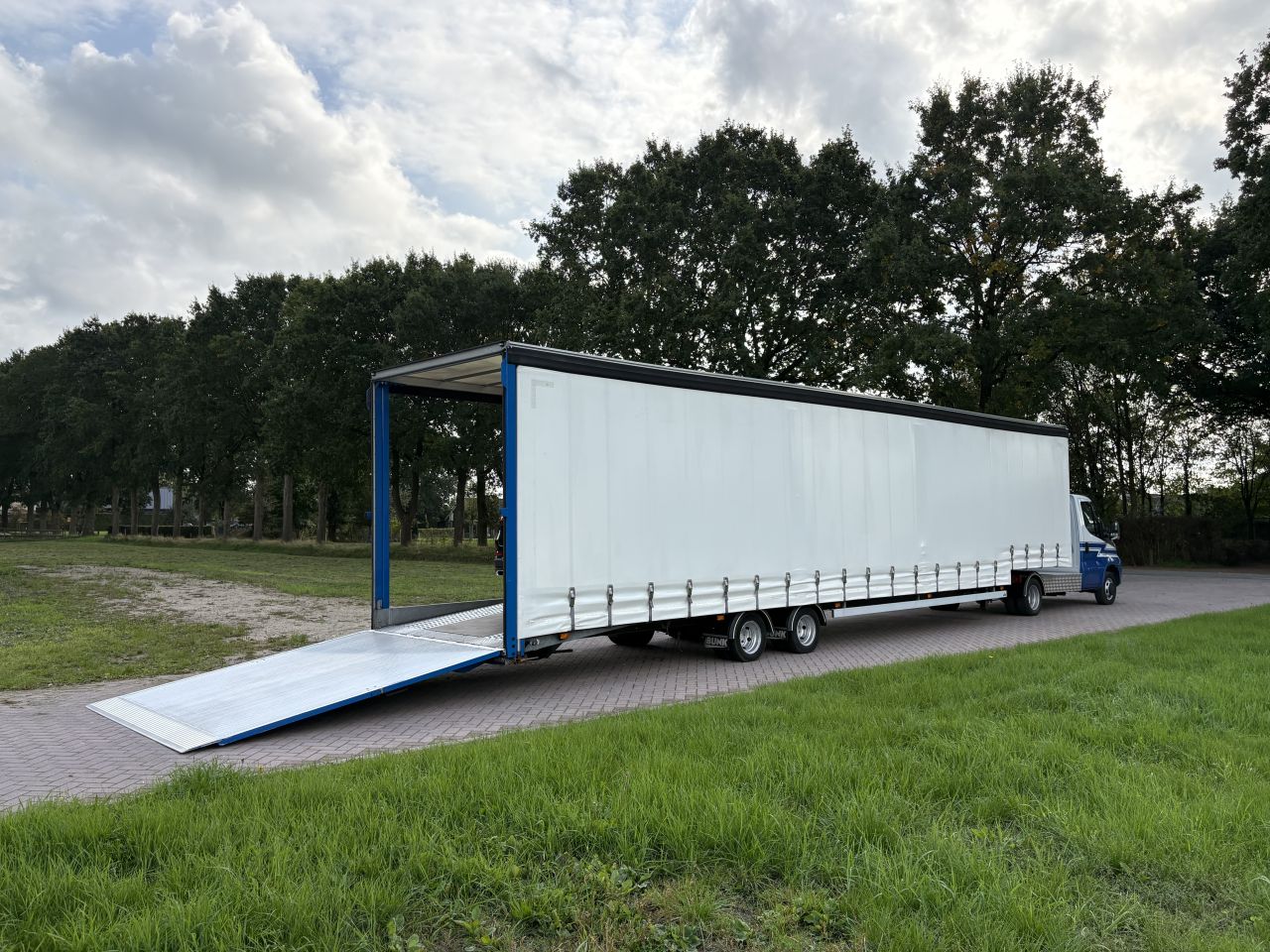 Be trekker Iveco Daily 40C15 euro 6 - be oplegger autotransporte