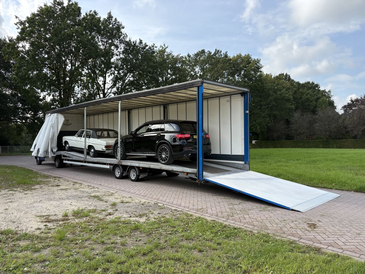 Be trekker Iveco Daily 40C15 euro 6 - be oplegger autotransporte