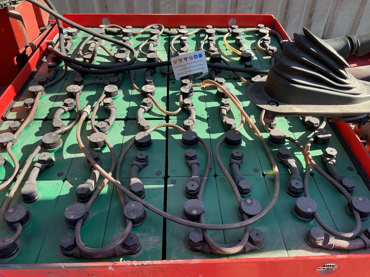 Te koop Linde E30/02 Elektrisch 2005 in zeer nette staat