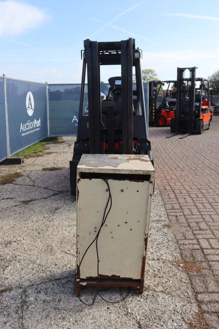 Linde E30/03/600 Elektrogabelstapler 3000kg 2005