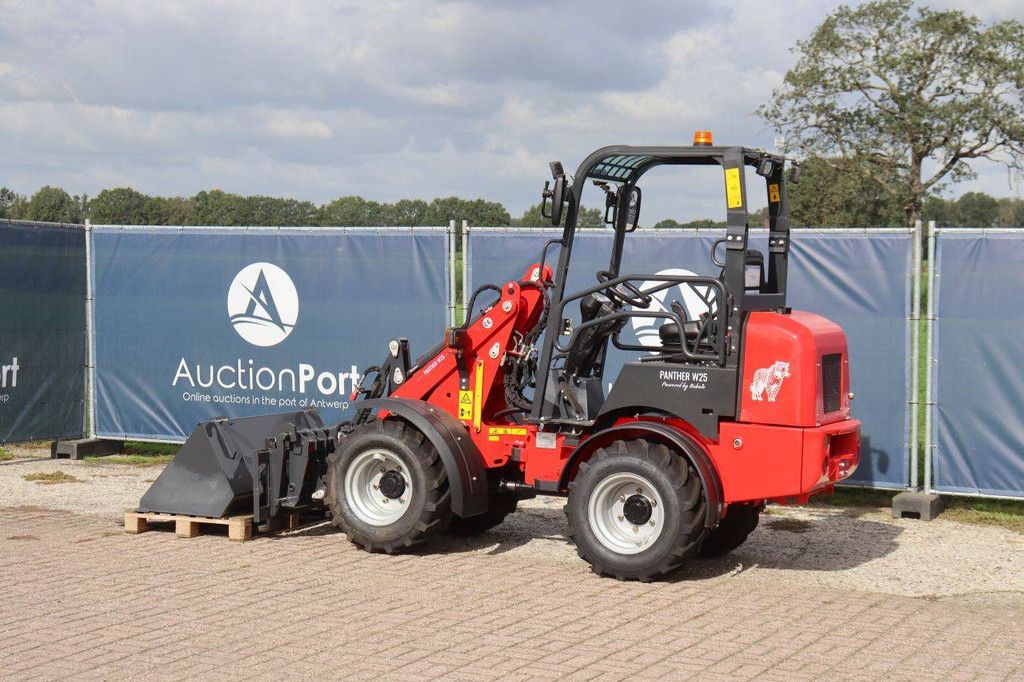 Wheel Loader Panther/ Landward W1160 Diesel 18.2kW 2025