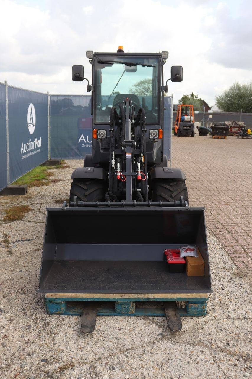 Panther W25 Diesel Wheel Loader 18.2kW 2026 New