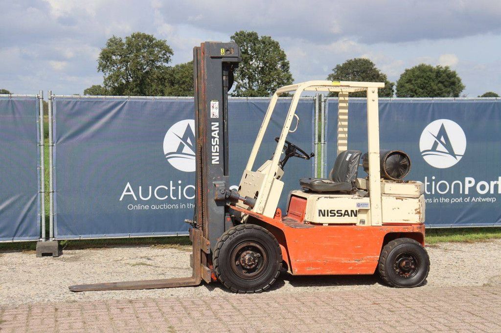 Gabelstapler Nissan PF02A20U LPG 2000kg 3,7m