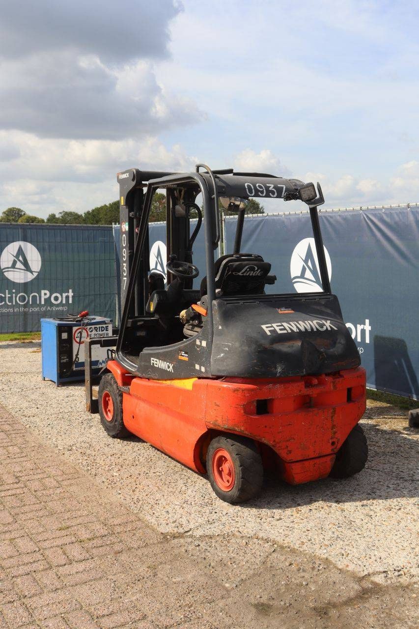 Heftruck Fenwick-Linde E25-02 Elektrisch 2500kg 4.6m 2001