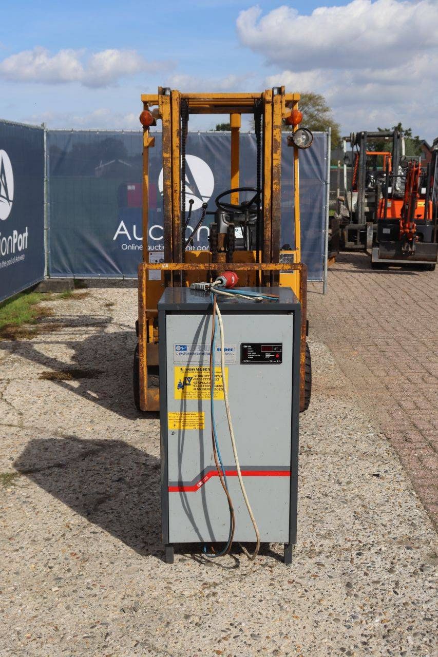 Komatsu FB15M-1 Elektro-Gabelstapler