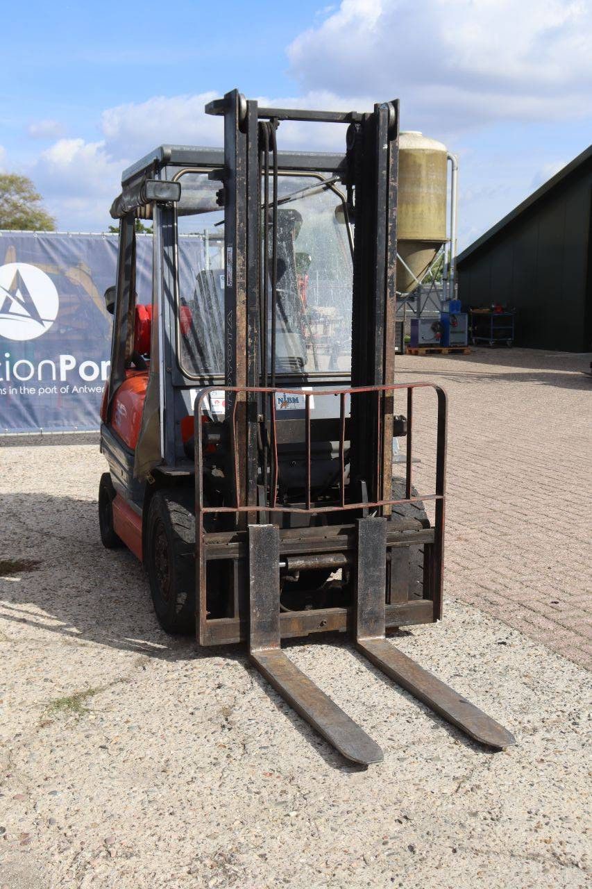 Forklift Toyota 42-6FGF25 LPG 2300kg 3.5m 1995