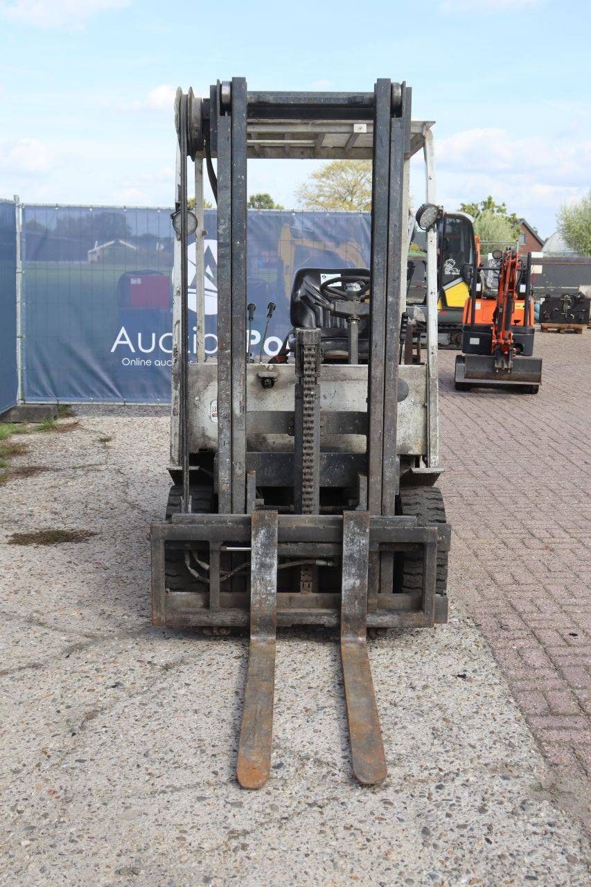 Komatsu FB25H-1E Elektro-Gabelstapler, 2500 kg, 3,0 m, Baujahr 1995