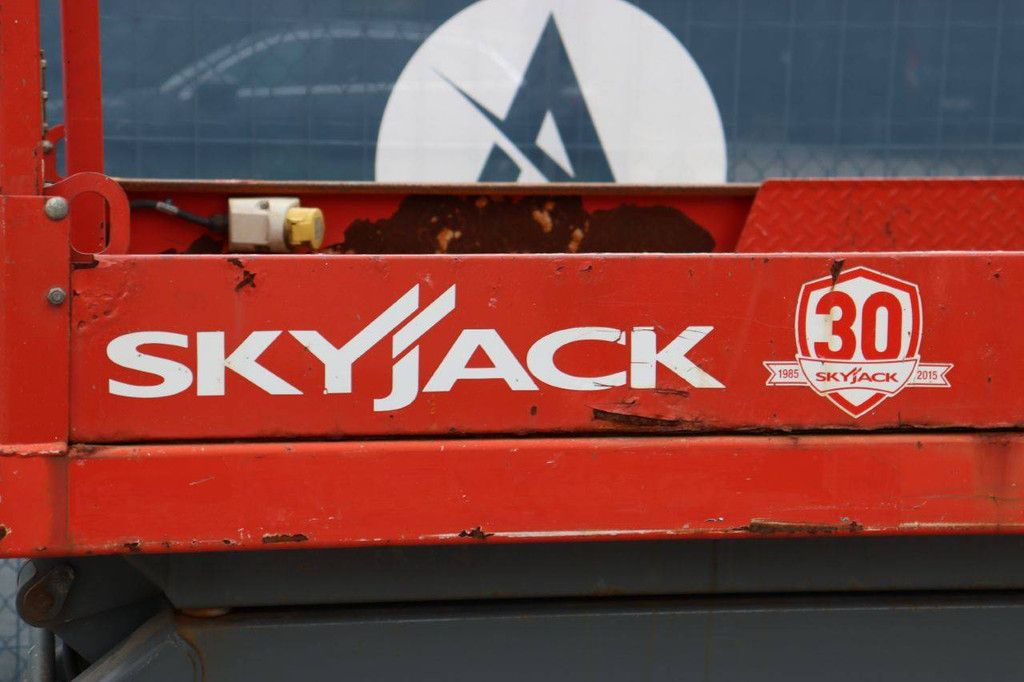 Skyjack SJ4632 Electric Scissor Lift 11.7m 2016