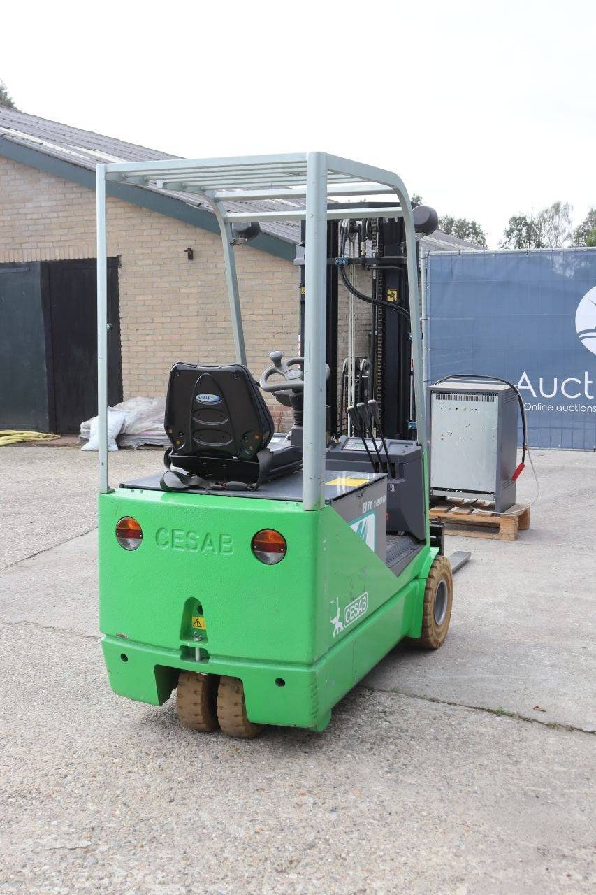 Gabelstapler CESAB BIT1200M Elektro 1200 kg 4,3 m 2007