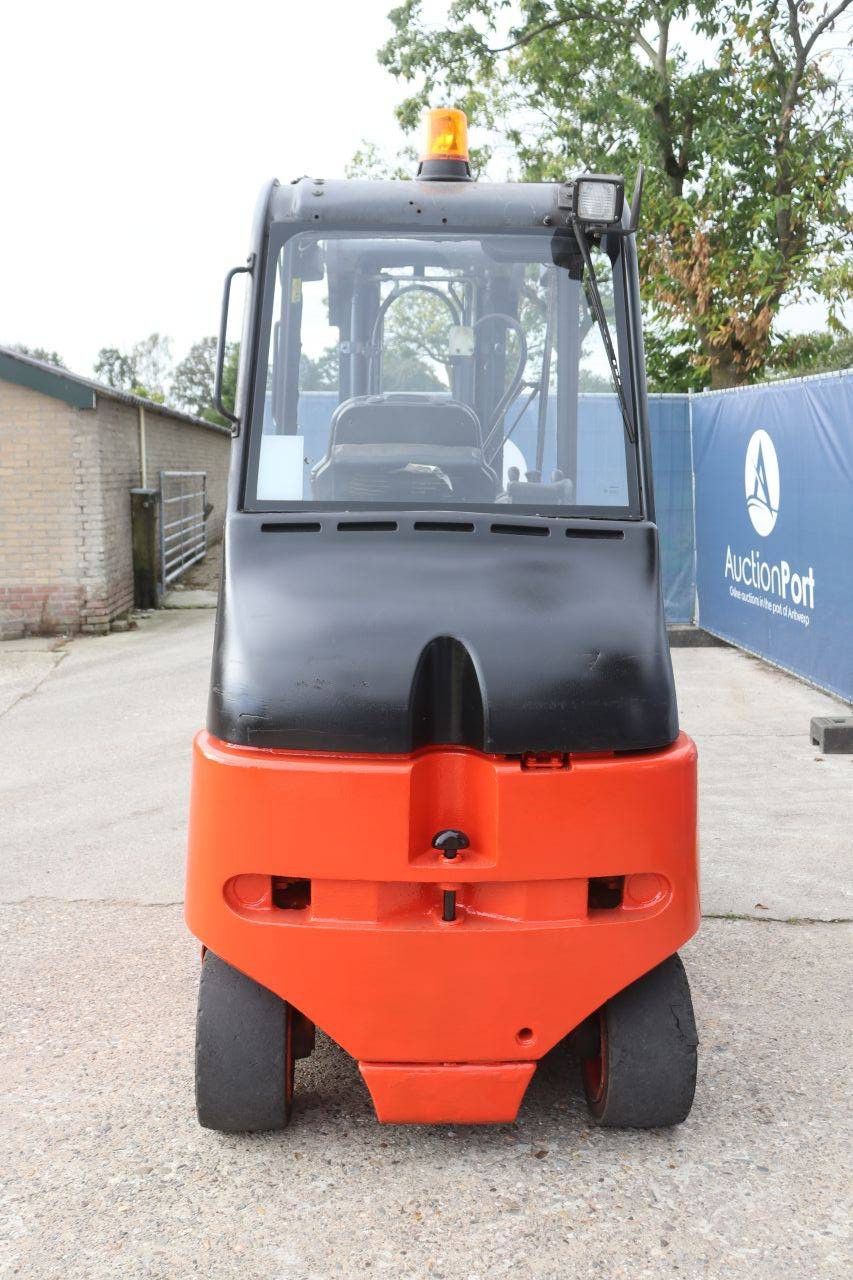 Linde E30-03/600 Elektrogabelstapler 3000kg 2011