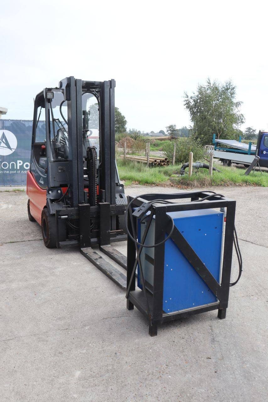 Linde E30-03/600 Elektrogabelstapler 3000kg 2011