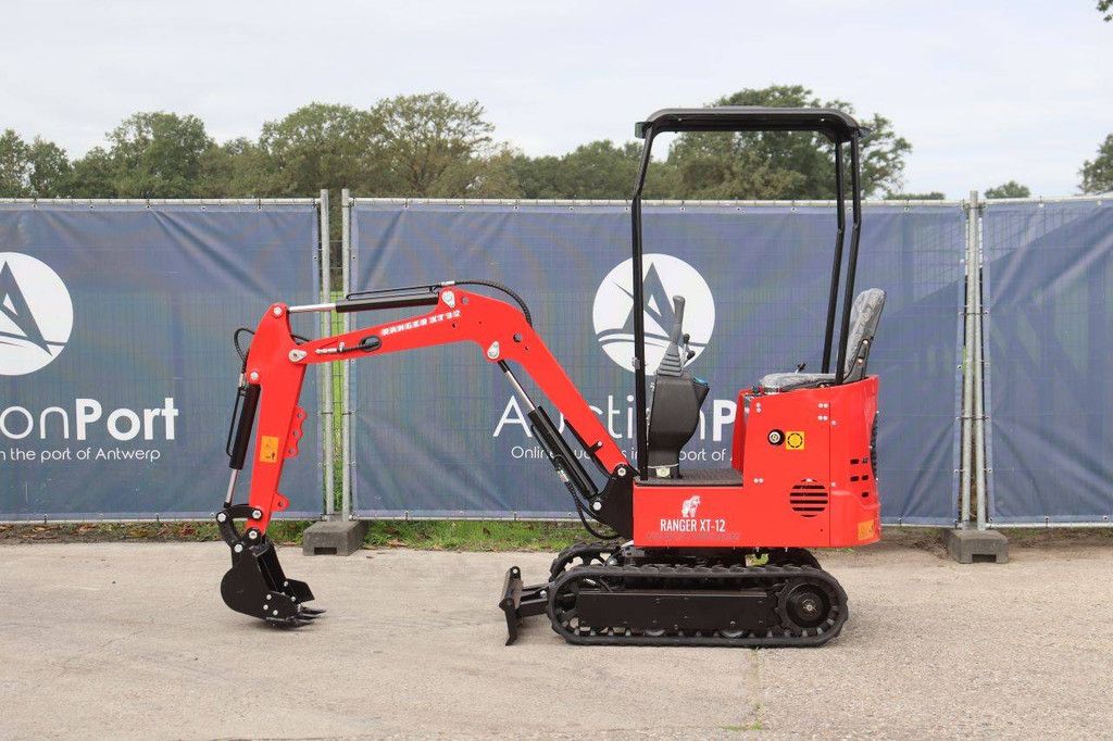 Minibagger Ranger XT12 Benzin 7kW 2026 Neu