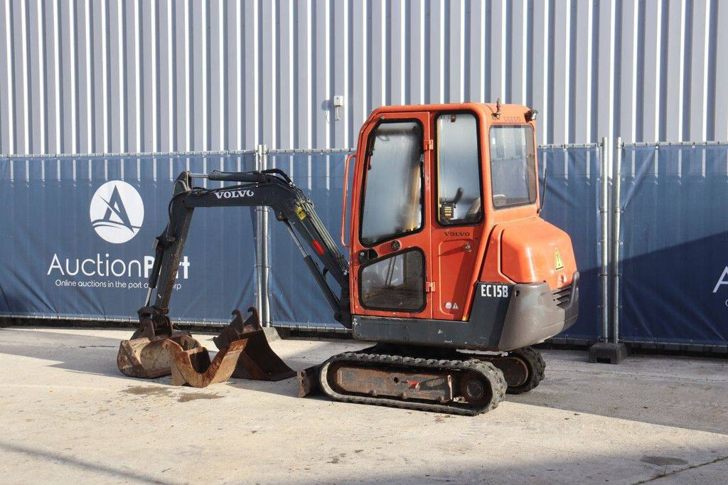 Minibagger Volvo EC15B XTV Diesel 11kW 2006
