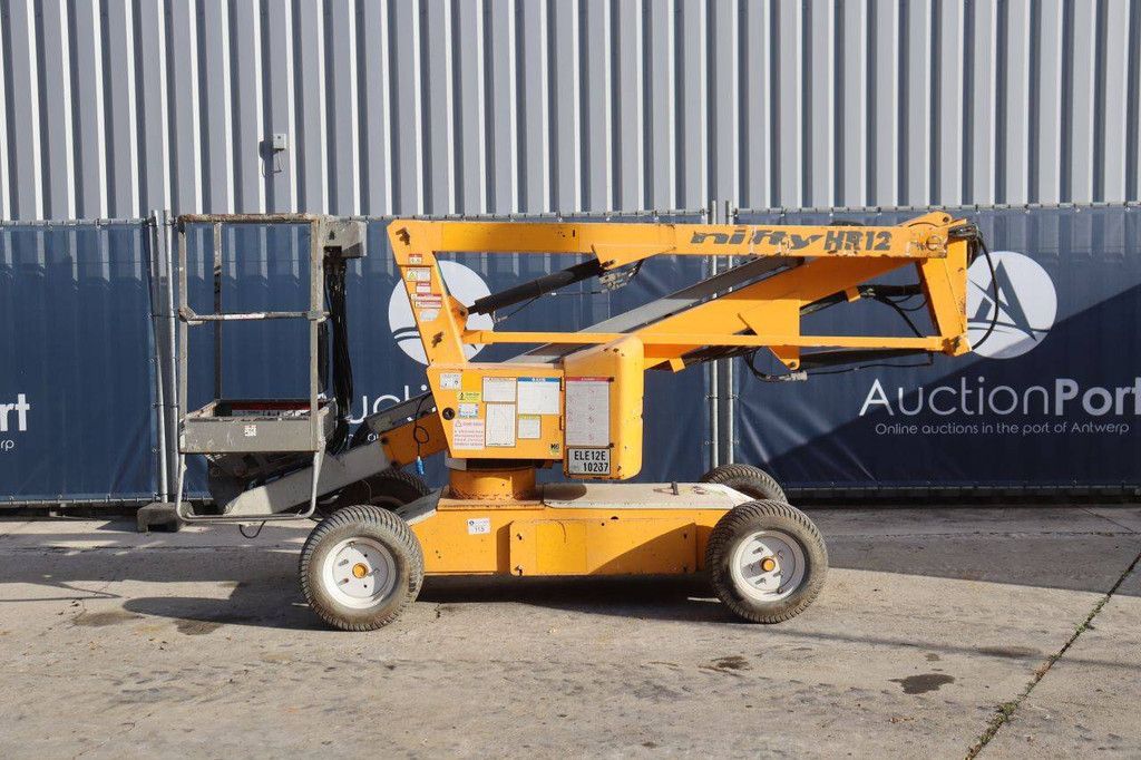 Nifty HR12 NE Gelenkteleskoparbeitsbühne, elektrisch, 200 kg, 12 m, Baujahr 2012