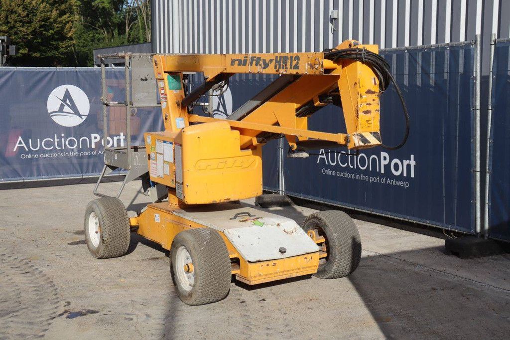 Nifty HR12 NE Gelenkteleskoparbeitsbühne, elektrisch, 200 kg, 12 m, Baujahr 2012