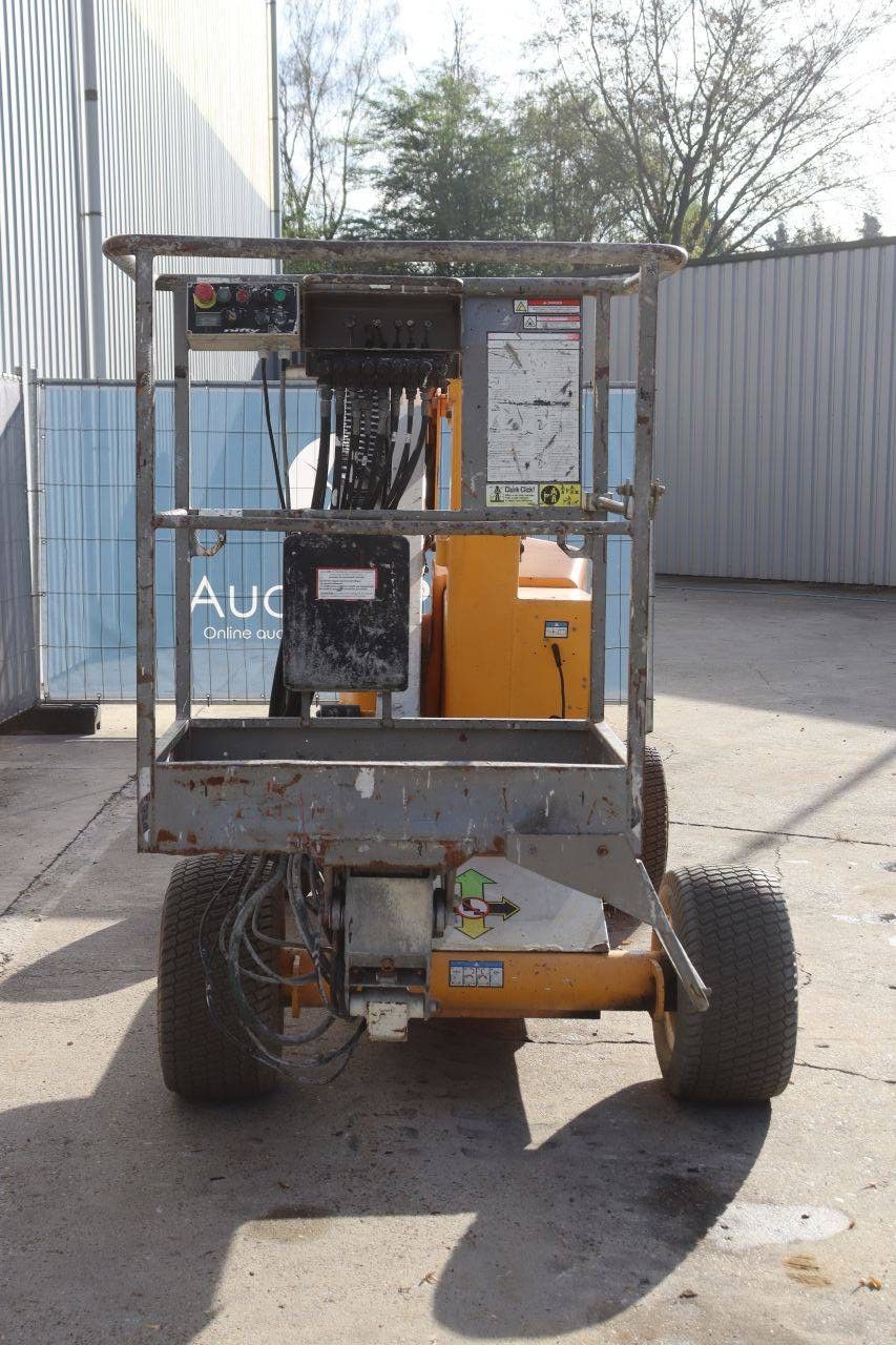 Nifty HR12 NE Gelenkteleskoparbeitsbühne, elektrisch, 200 kg, 12 m, Baujahr 2012