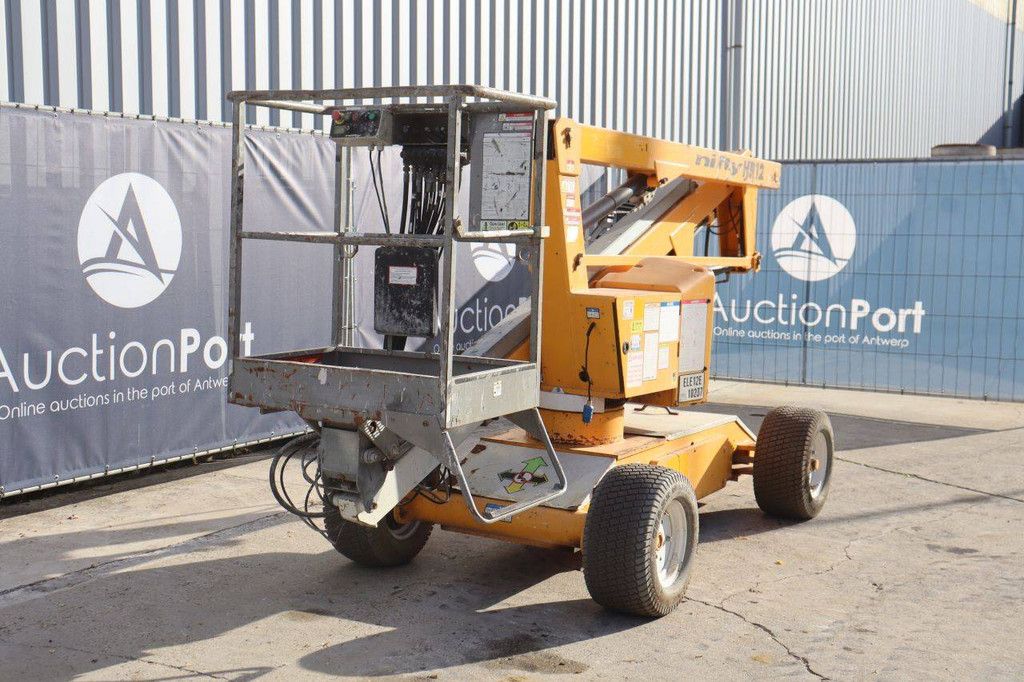 Nifty HR12 NE Gelenkteleskoparbeitsbühne, elektrisch, 200 kg, 12 m, Baujahr 2012